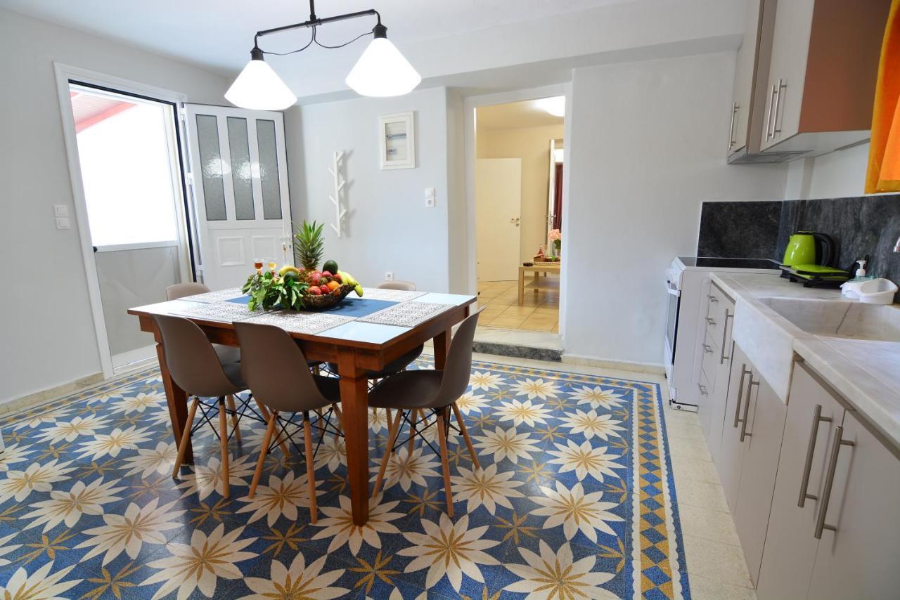 Olea Apartments Xylokastro Bagian luar foto