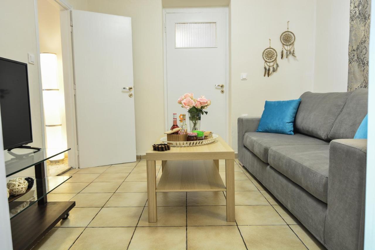 Olea Apartments Xylokastro Bagian luar foto