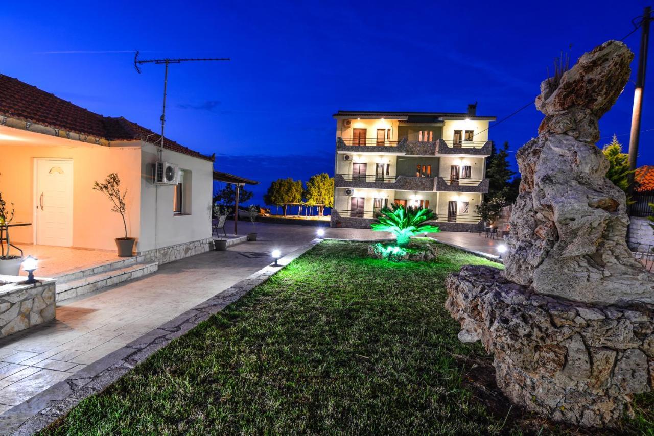Olea Apartments Xylokastro Bagian luar foto