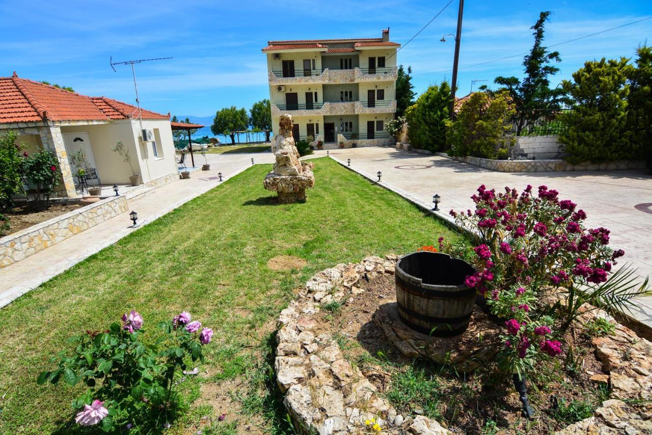 Olea Apartments Xylokastro Bagian luar foto