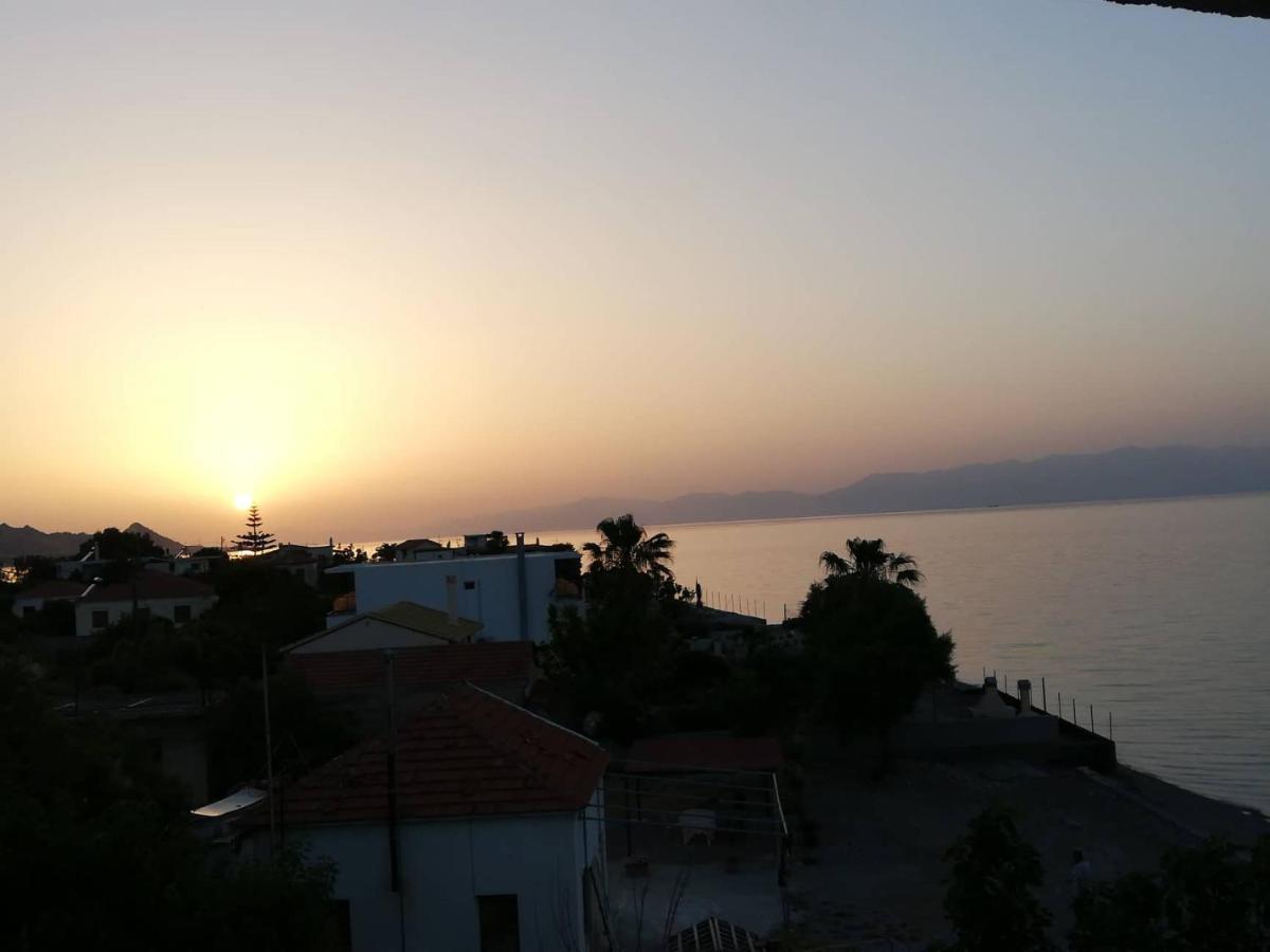 Olea Apartments Xylokastro Bagian luar foto