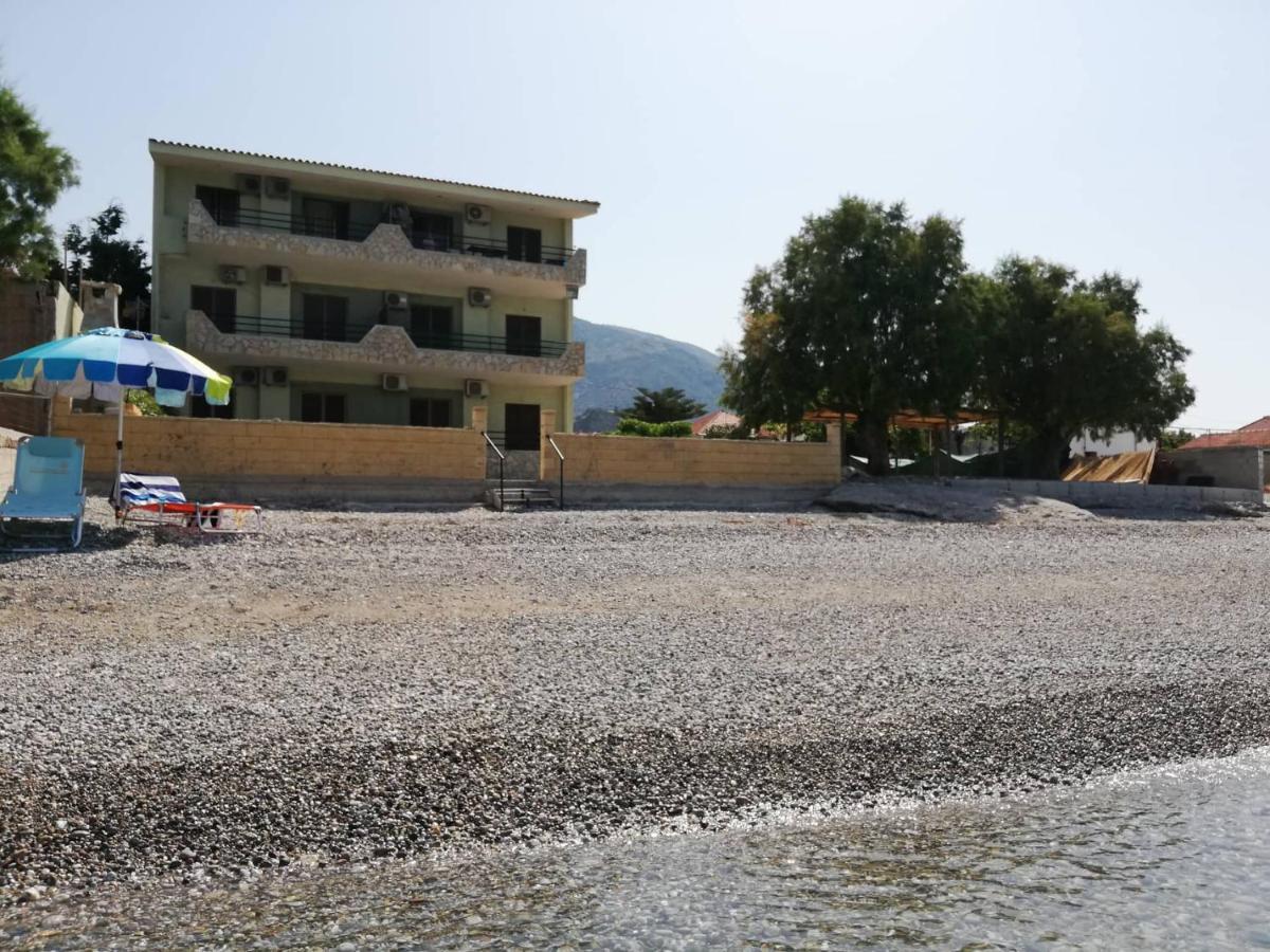 Olea Apartments Xylokastro Bagian luar foto