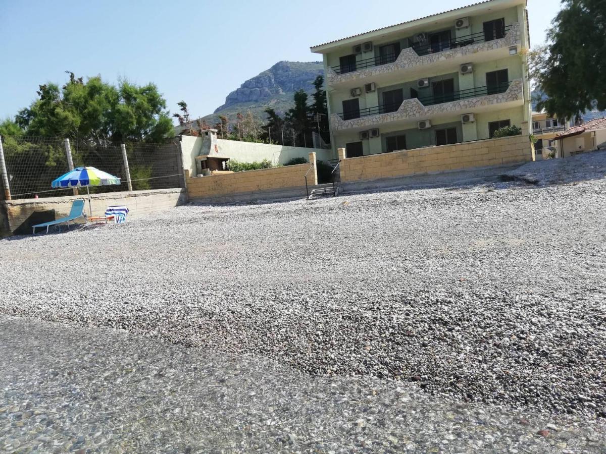 Olea Apartments Xylokastro Bagian luar foto